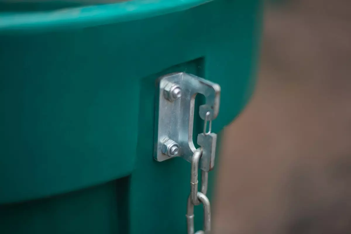 для загрузки сбрасываемого строительного мусора.