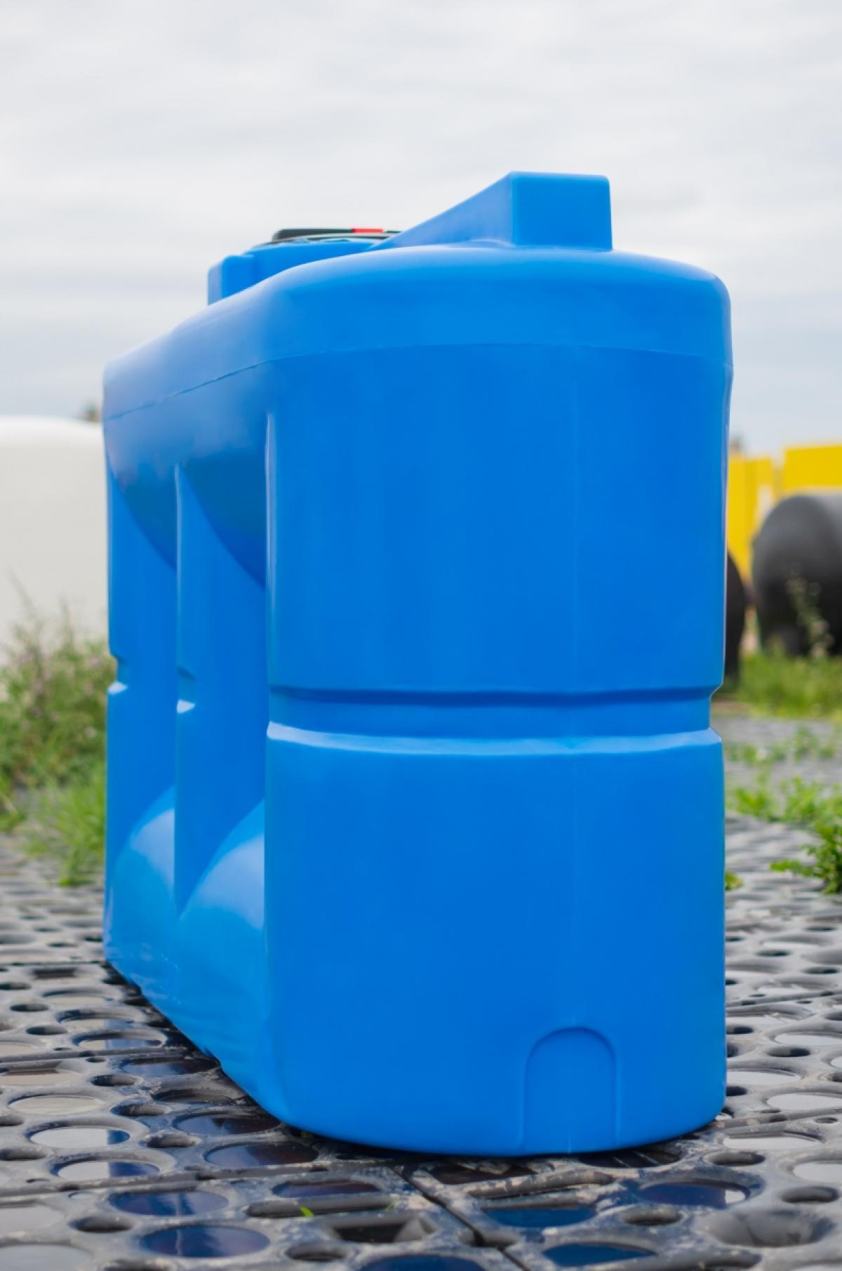 Емкость S 2000л (синий) для пищевых продуктов, дизельного топлива, химпродуктов с плотностью до 1,0 