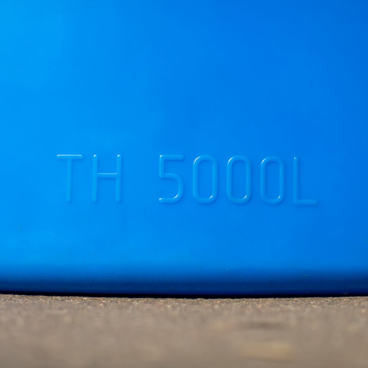 Емкость TH 5000л синяя с откидной крышкой 