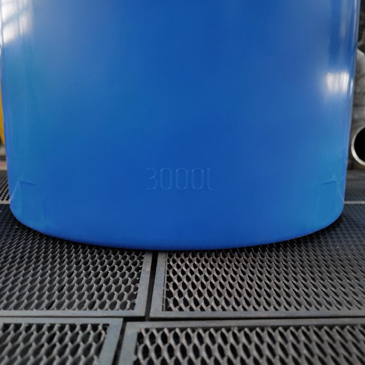 Емкость T 3000л (синий) для пищевых продуктов, дизельного топлива, химпродуктов с плотностью до 1,0 
